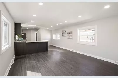 3515 Barb Avenue, Park City, IL 60085 - Photo 3
