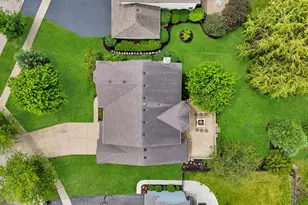322 Hemlock Ln, Oswego, IL 60543 - Photo 73