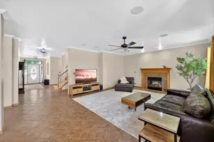322 Hemlock Ln, Oswego, IL 60543 - Photo 13