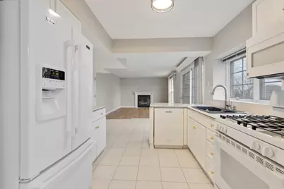 3245 Gresham Lane E, Aurora, IL 60504 - Photo 13