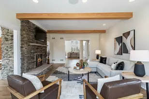 10 Old Hart Rd, Barrington Hills, IL 60010 - Photo 23