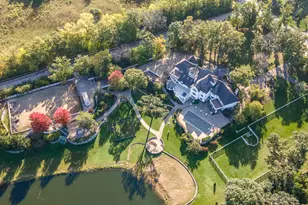 10 Old Hart Rd, Barrington Hills, IL 60010 - Photo 5