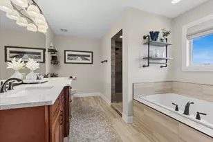 24111 S Blue Waters Dr, Manhattan, IL 60442 - Photo 13