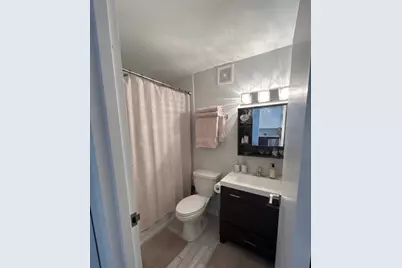 33 W Delaware Place #10D, Chicago, IL 60610 - Photo 5