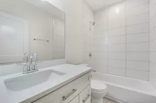 6038 N Drake Ave, Chicago, IL 60659 - Photo 17