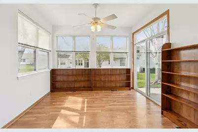 647 S Cadillac Circle, Romeoville, IL 60446 - Photo 11