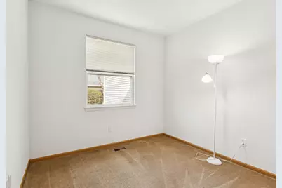 647 S Cadillac Circle, Romeoville, IL 60446 - Photo 21