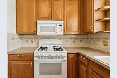 647 S Cadillac Circle, Romeoville, IL 60446 - Photo 17