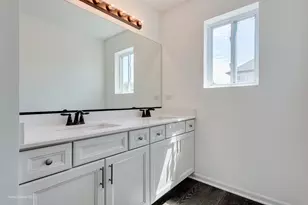 25864 W Ravine Woods Dr, Channahon, IL 60410 - Photo 13