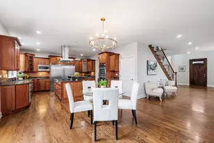 3202 Dell Pl, Glenview, IL 60025 - Photo 5