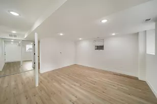 1137 N Francisco Ave, Chicago, IL 60622 - Photo 5