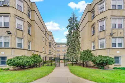 7019 S Merrill Avenue #106, Chicago, IL 60649 - Photo 3