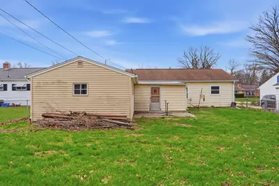 2008 E 6th Street, Sterling, IL 61081 - Photo 15