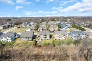 81 Landon Cir, Wheaton, IL 60189 - Photo 77