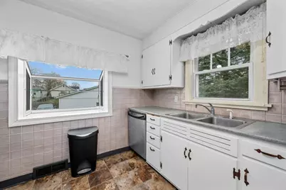 2525 29th Street, Rock Island, IL 61201 - Photo 11