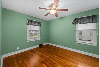 2525 29th Street, Rock Island, IL 61201 - Photo 9