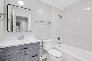 7360 Fairview Ave, Downers Grove, IL 60516 - Photo 11