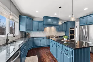 10835 Scarlet Dr, Orland Park, IL 60467 - Photo 9