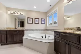 10835 Scarlet Dr, Orland Park, IL 60467 - Photo 21