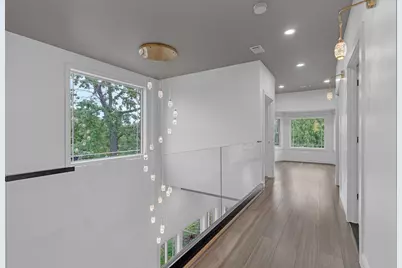 9100 Kenton Avenue, Skokie, IL 60076 - Photo 27