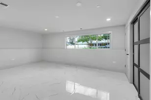 9100 Kenton Ave, Skokie, IL 60076 - Photo 33