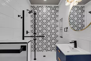 9100 Kenton Ave, Skokie, IL 60076 - Photo 25