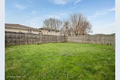 9359 Ridgeland Avenue, Oak Lawn, IL 60453 - Photo 17