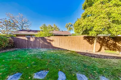 705 N County Line Road, Hinsdale, IL 60521 - Photo 43