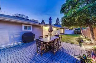 705 N County Line Rd, Hinsdale, IL 60521 - Photo 35