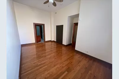 26 E Downer Place #B, Aurora, IL 60505 - Photo 5