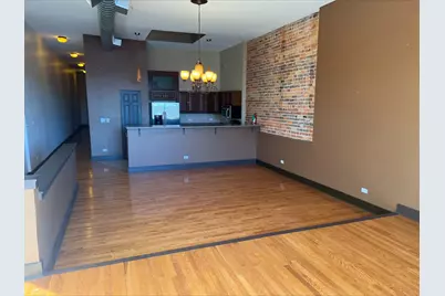 26 E Downer Place #B, Aurora, IL 60505 - Photo 9