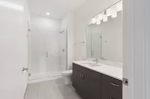 246 Green Bay Rd, Highwood, IL 60040 - Photo 7