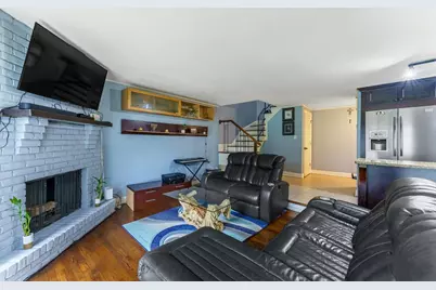 11 Cour Caravelle #11, Palos Hills, IL 60465 - Photo 3