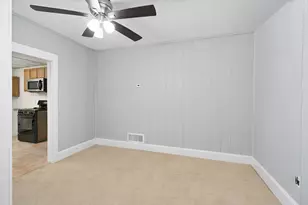 13231 S Buffalo Ave, Chicago, IL 60633 - Photo 35