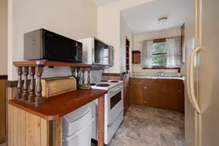 198 E Jefferson St, Hampshire, IL 60140 - Photo 11
