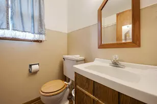 198 E Jefferson St, Hampshire, IL 60140 - Photo 13