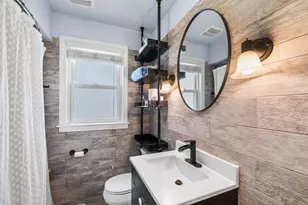 5904 W Berenice Ave, Chicago, IL 60634 - Photo 13