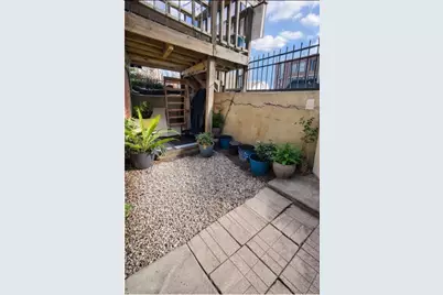 944 W 18th Street, Chicago, IL 60608 - Photo 9