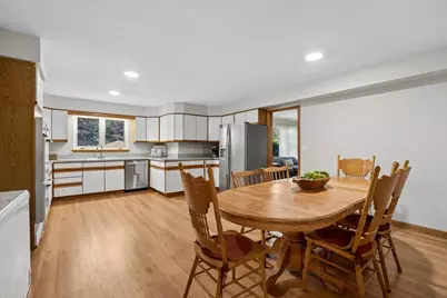 667 N Lake Street, Grayslake, IL 60030 - Photo 7