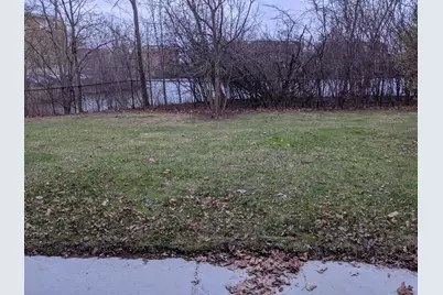[Address not provided], Wheeling, IL 60090 - Photo 27