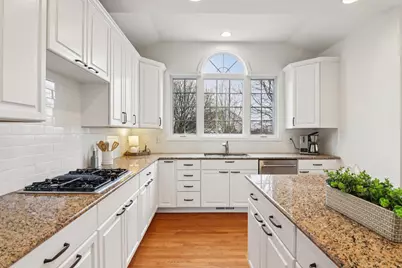 2415 Wembley Court, Gurnee, IL 60031 - Photo 15