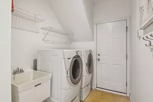 2415 Wembley Ct, Gurnee, IL 60031 - Photo 41