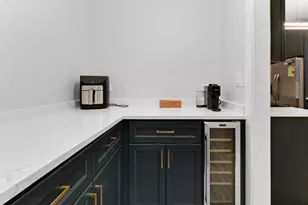 5000 S East End Ave, Chicago, IL 60615 - Photo 9