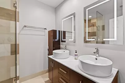1245 W George Street #301, Chicago, IL 60657 - Photo 17
