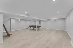 8901 Moody Ave, Morton Grove, IL 60053 - Photo 19