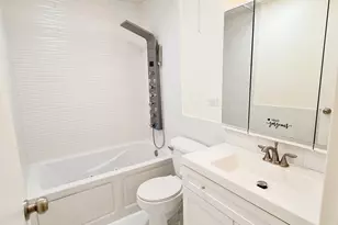 3700 Capri Ct, Glenview, IL 60025 - Photo 5