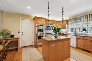 209 E Washington Ave, Lake Bluff, IL 60044 - Photo 7