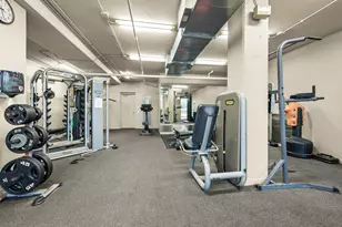 437 W Division St, Chicago, IL 60610 - Photo 17