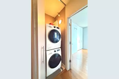 222 N Columbus Drive #4008, Chicago, IL 60601 - Photo 17