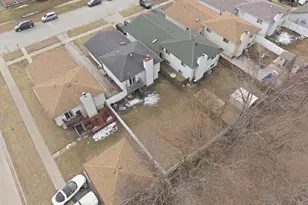 2736 E Goodrich Ave E, Burnham, IL 60633 - Photo 25